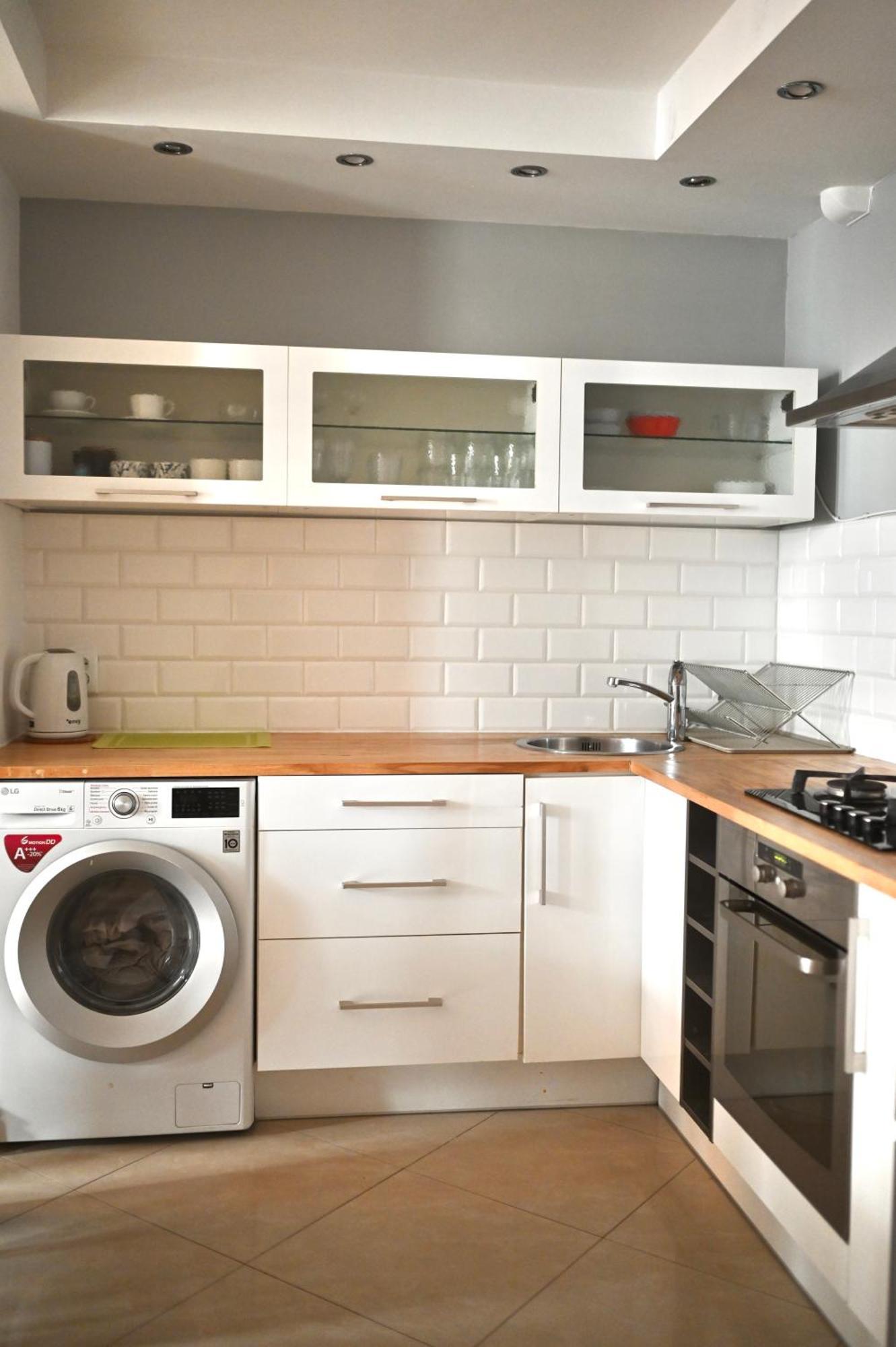 Apartament Pry Metro Swietokrzyska Warszawa